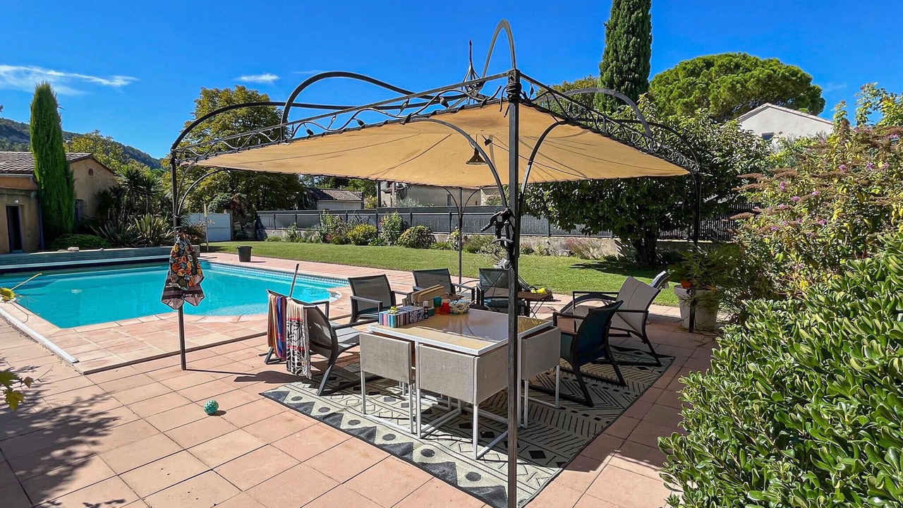 Photo of Outdoor in Saint-Paul-Trois-Chateaux