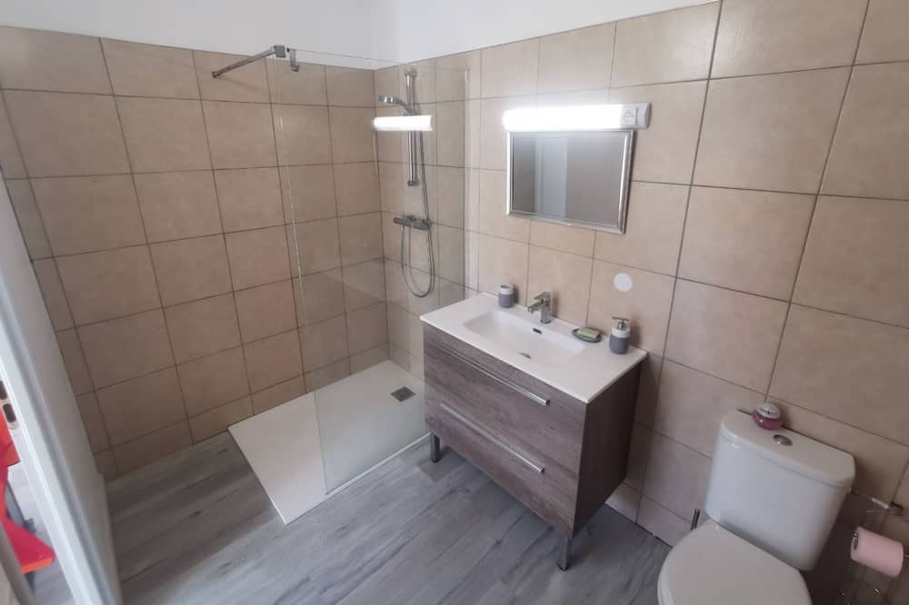 Photo of Bathroom in Saint-Alban-du-Rhone