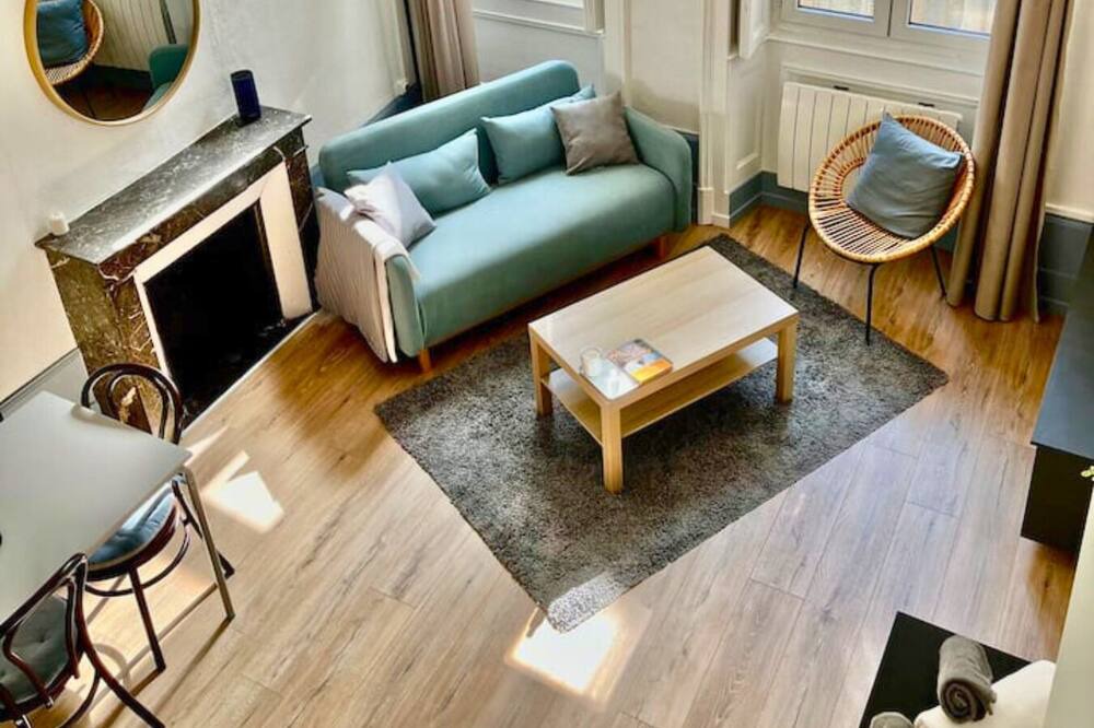 Photo of Livingroom in Besancon Old Town