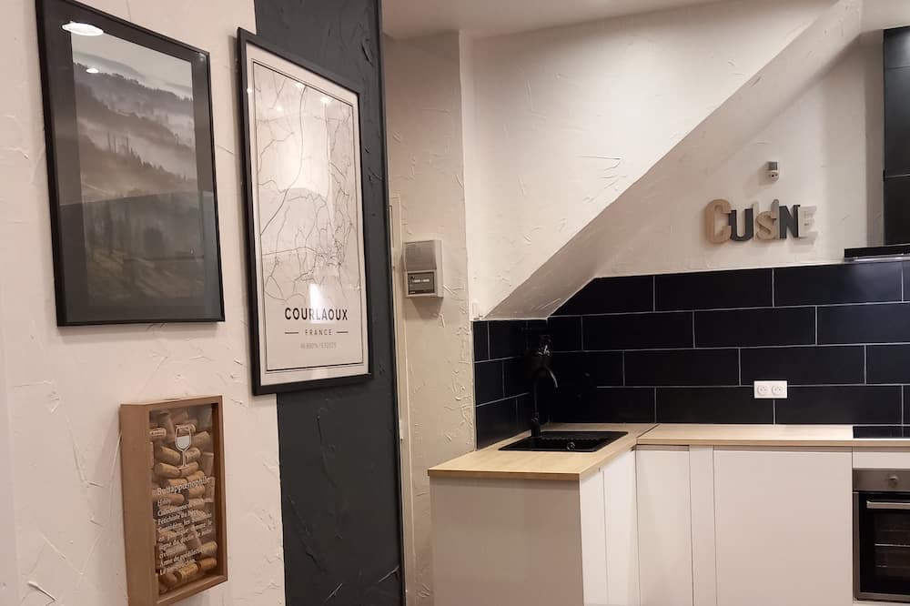 Photo of Kitchen in Courlaoux