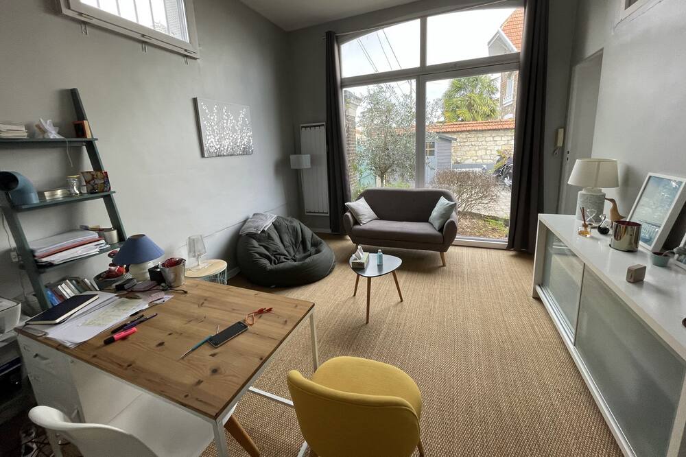 Photo of Others in Clamart