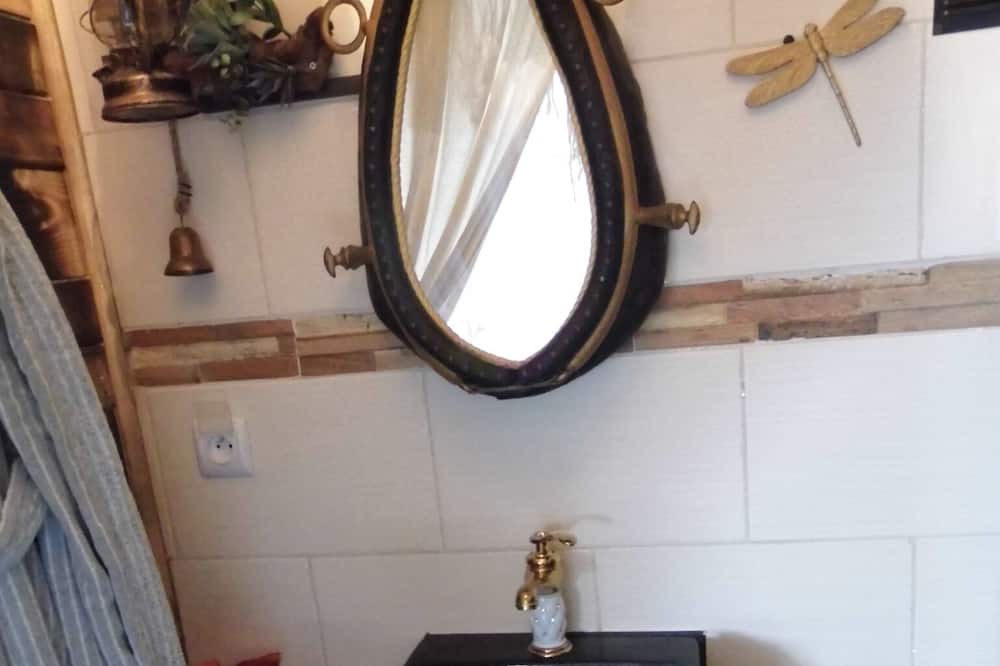 Photo of Bathroom in Paroisse Notre-Dame