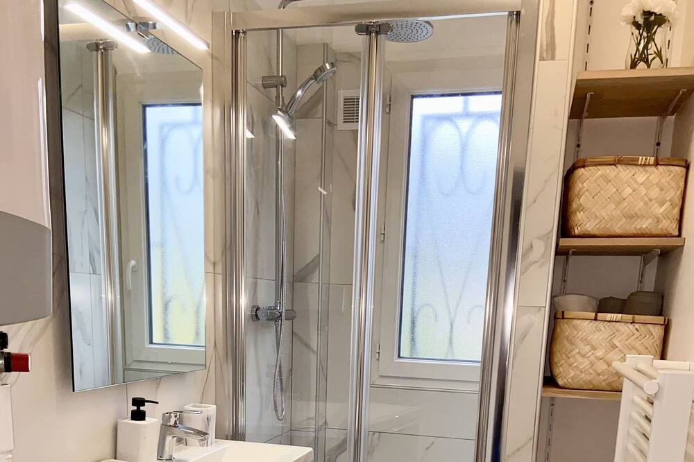Photo of Bathroom in Massy