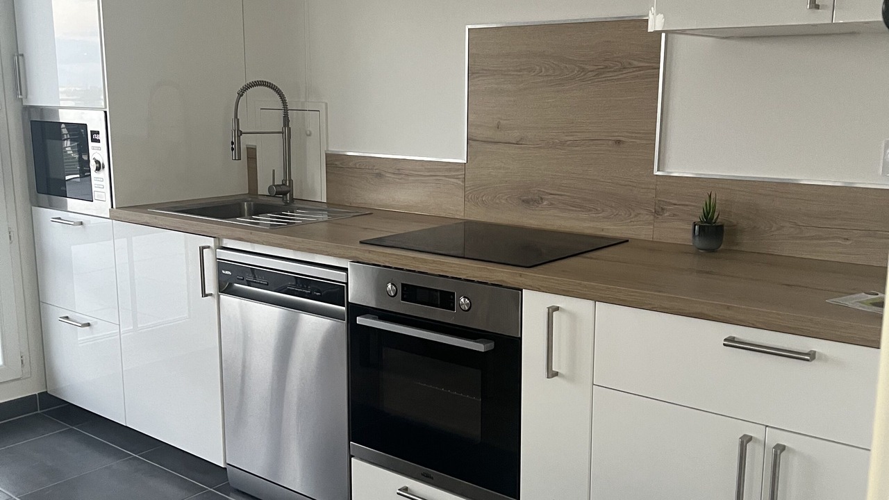 Photo of Kitchen in Plateau — Pyramide