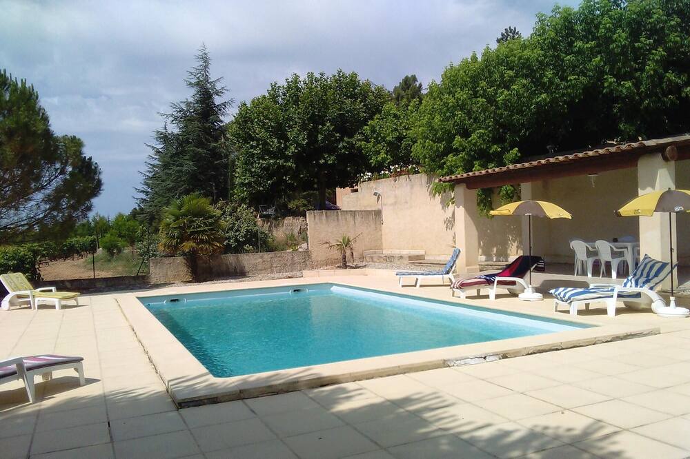 Photo of Outdoor in Mormoiron