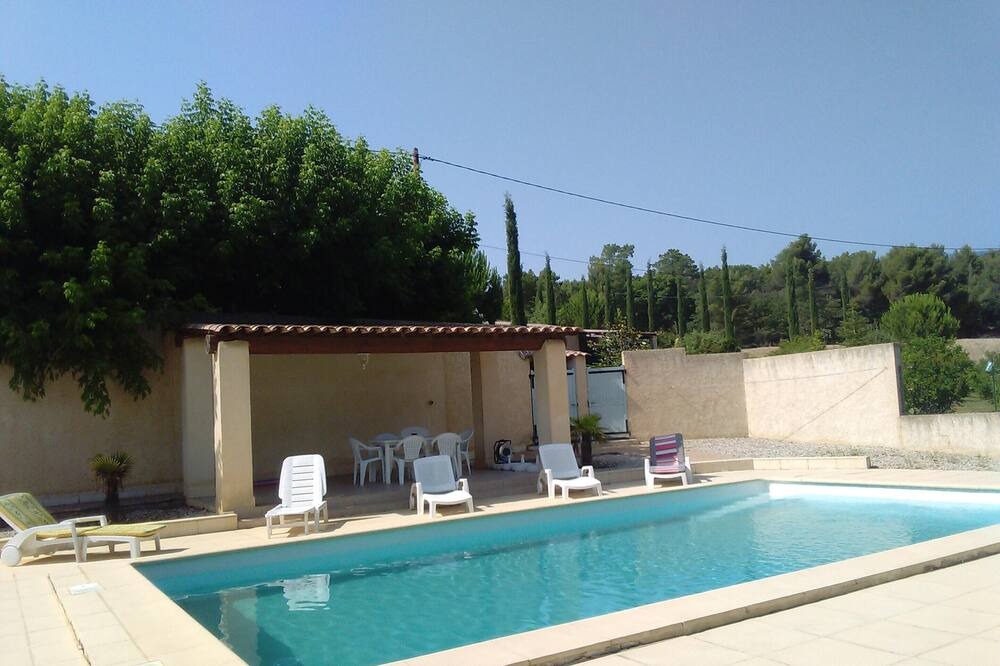 Photo of Outdoor in Mormoiron