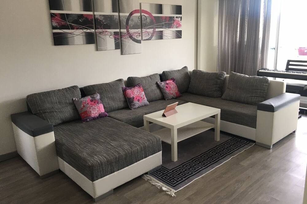 Photo of Livingroom in Meylan