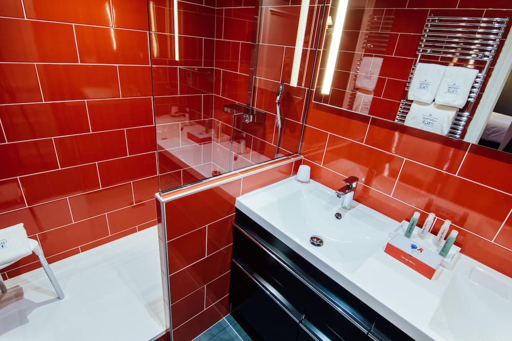 Photo of Bathroom in Ige