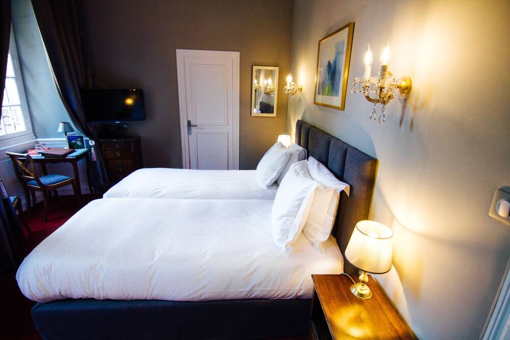 Photo of Bedroom in Ige