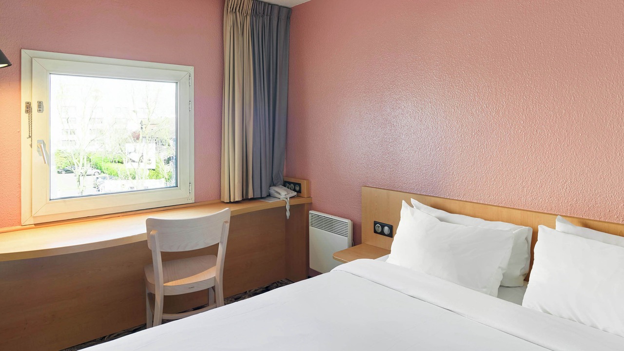 Photo of Bedroom in Rungis