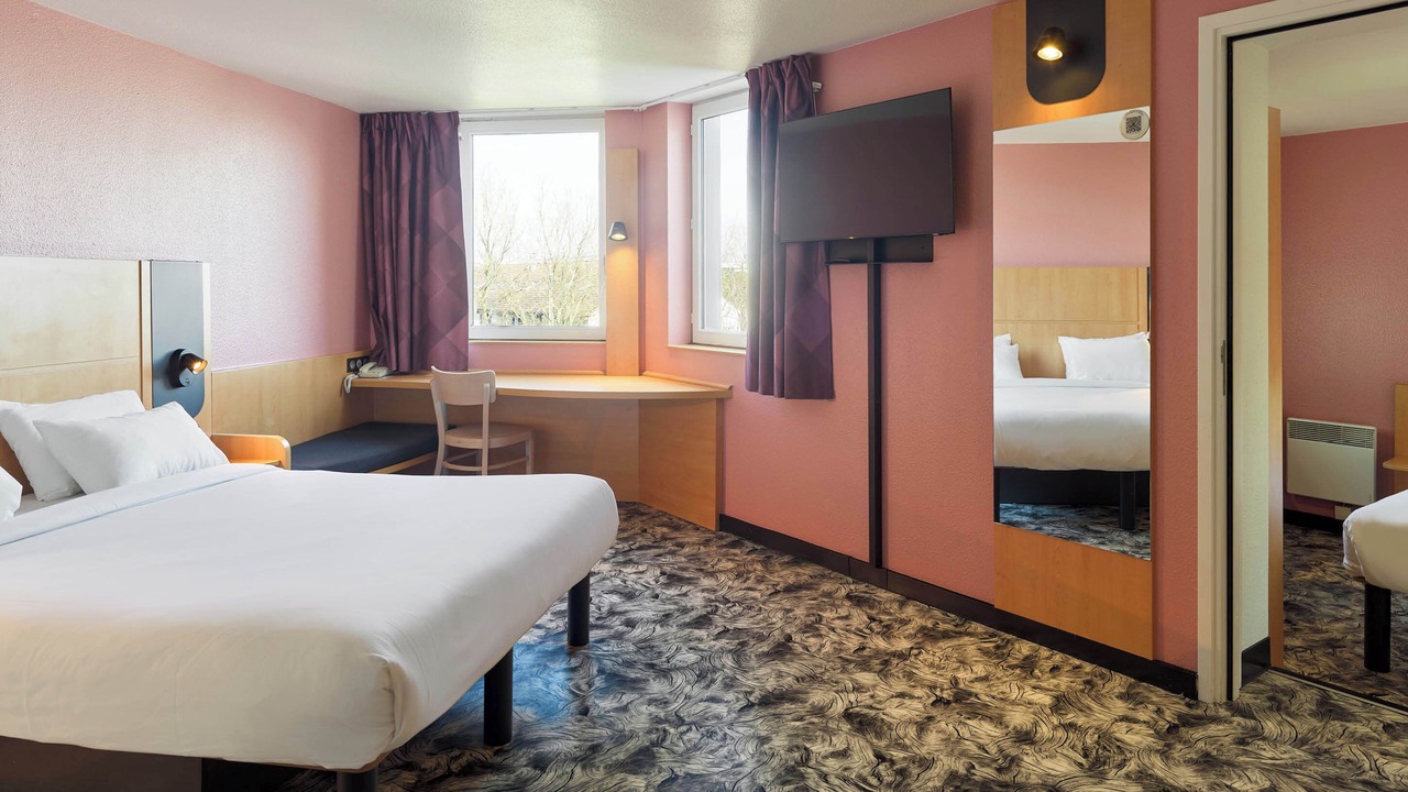 Photo of Bedroom in Rungis