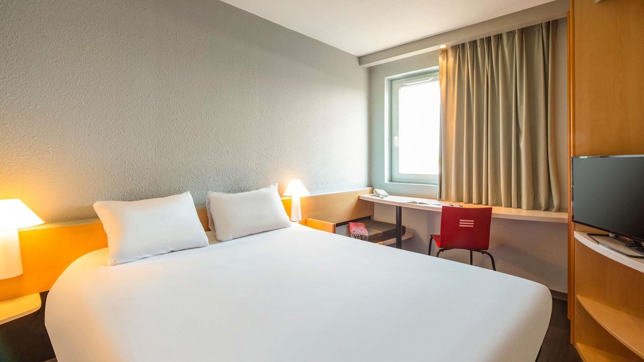 Photo of Bedroom in Saint-Rambert-d'Albon