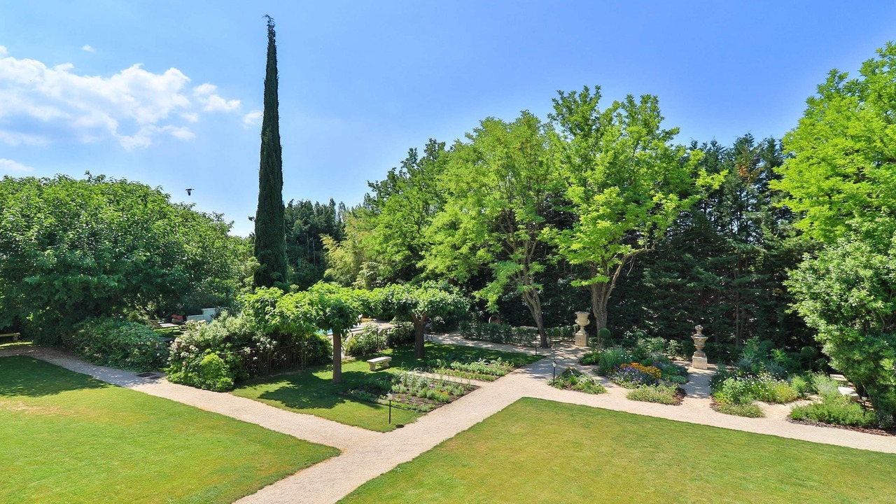 Photo of Outdoor in Mazan