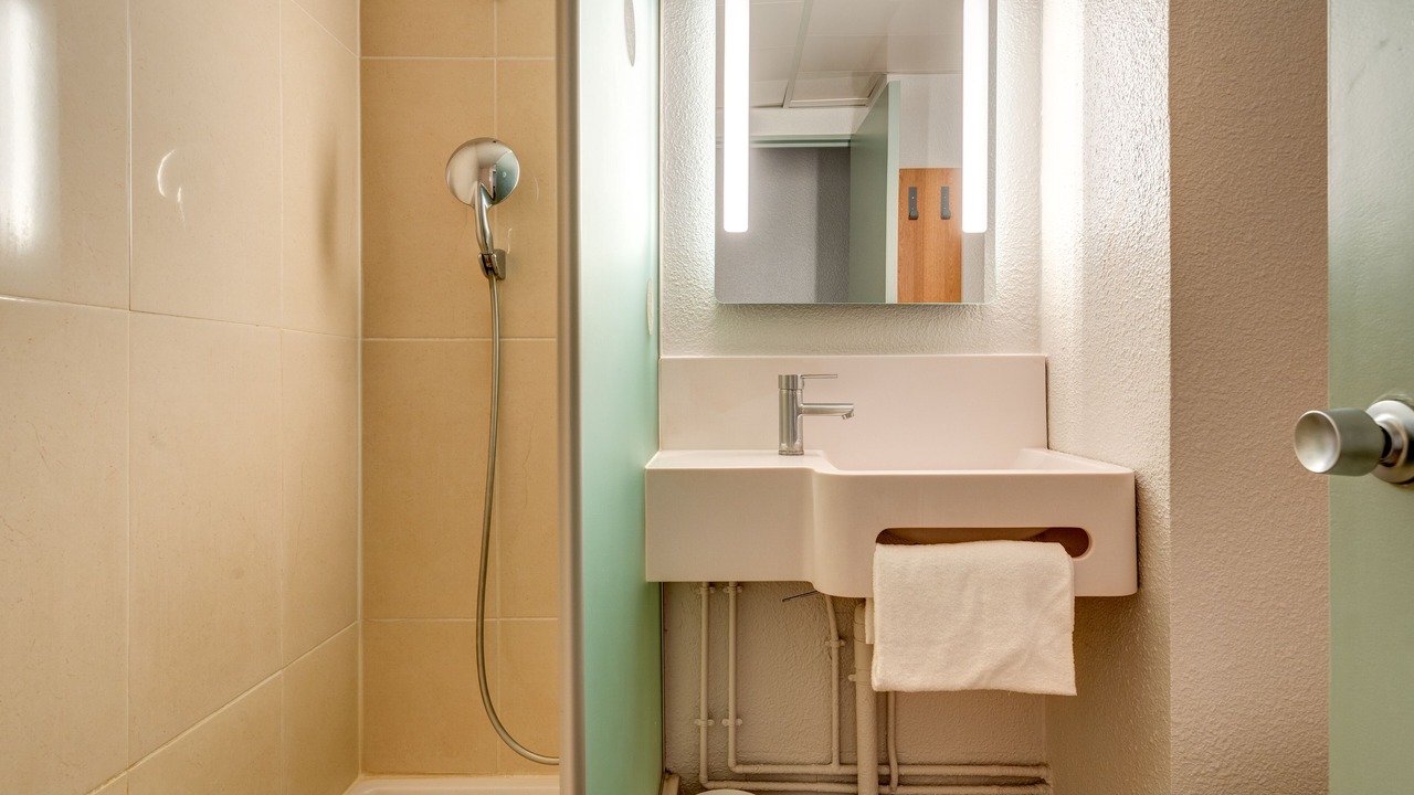Photo of Bathroom in Rungis