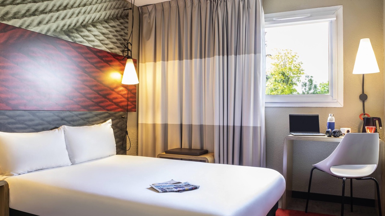Photo of Bedroom in Massy