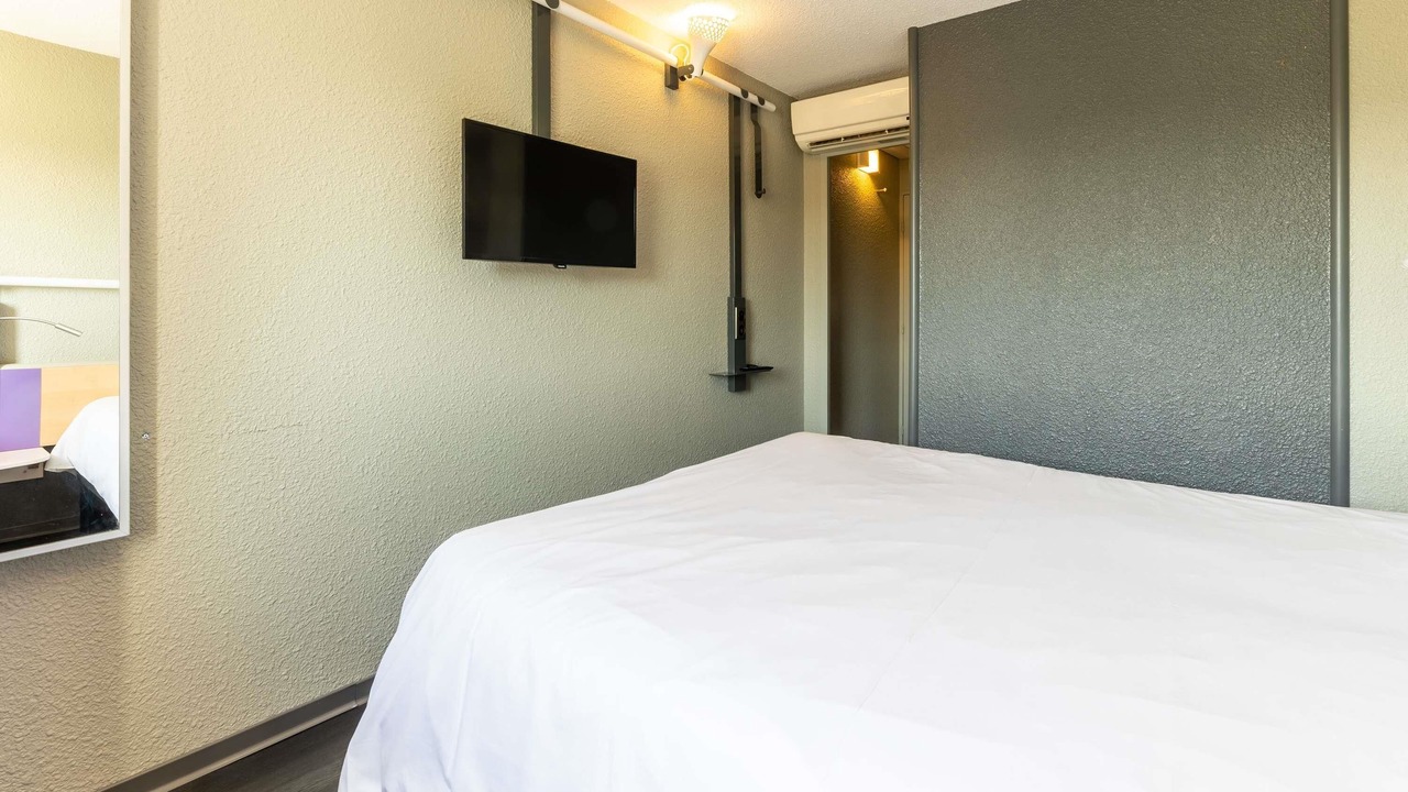 Photo of Bedroom in Vesoul