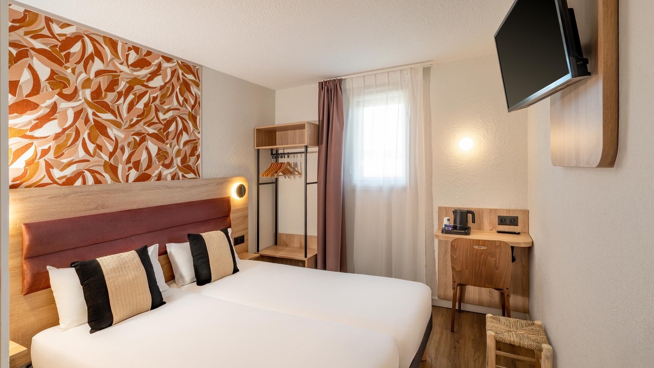 Photo of Bedroom in Bourg-les-Valence
