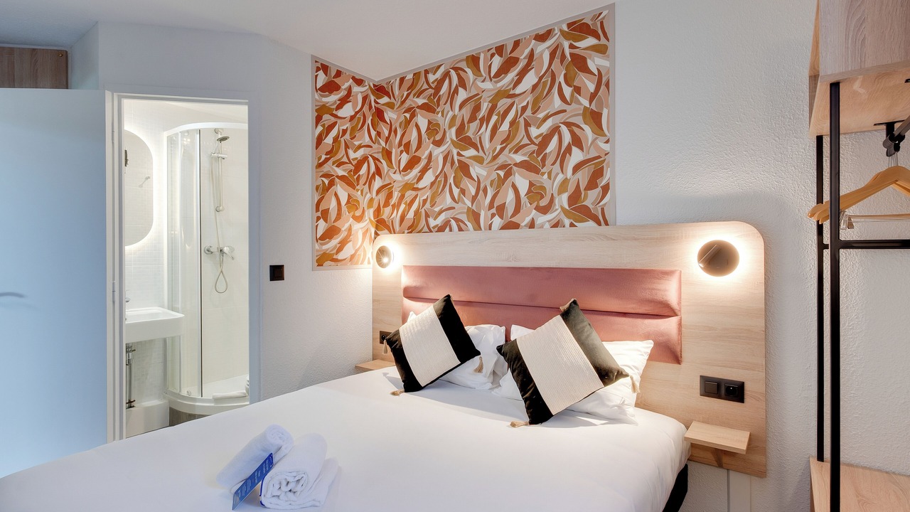 Photo of Bedroom in Bourg-les-Valence