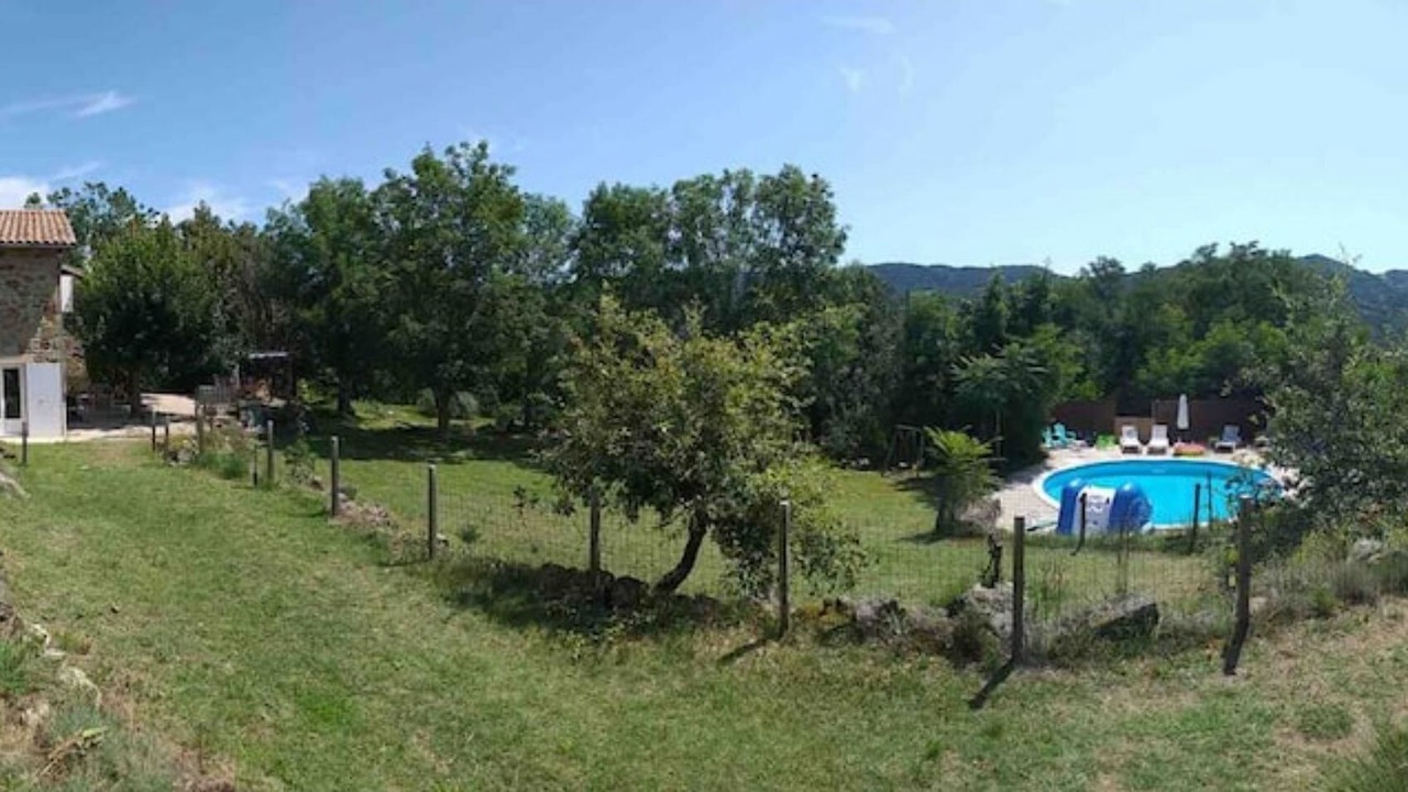 Photo of Outdoor in Colombier-le-Vieux