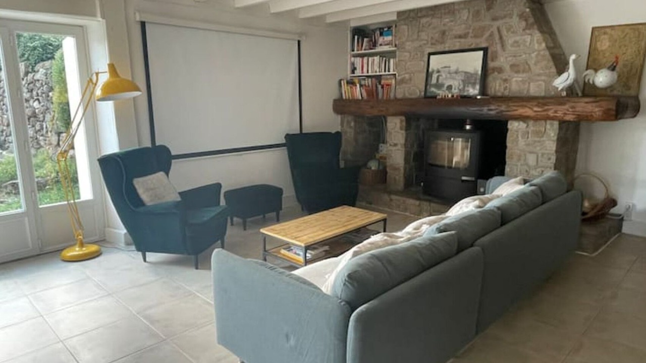 Photo of Others in Colombier-le-Vieux