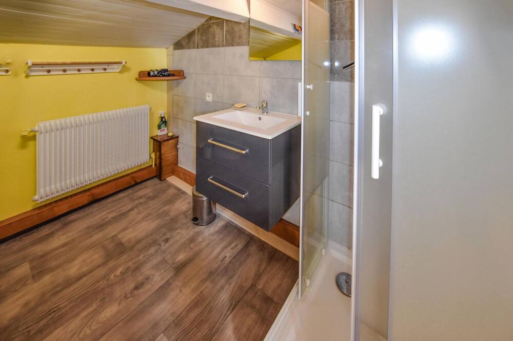 Photo of Bathroom in Taulignan