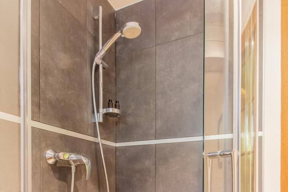 Photo of Bathroom in Blanot