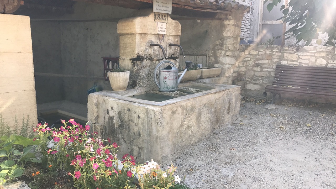 Photo of Outdoor in Methamis