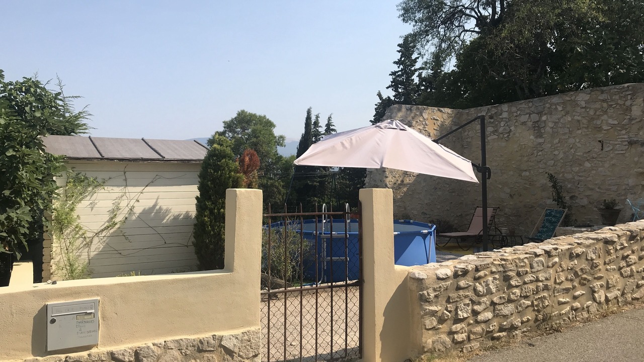 Photo of Outdoor in Methamis