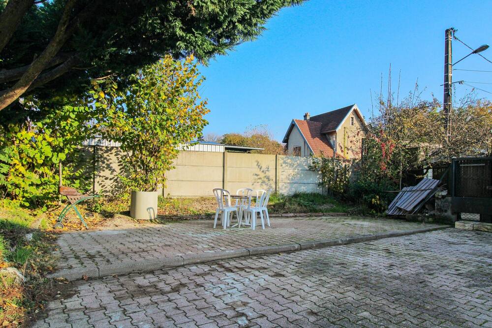 Photo of Outdoor in Echenans