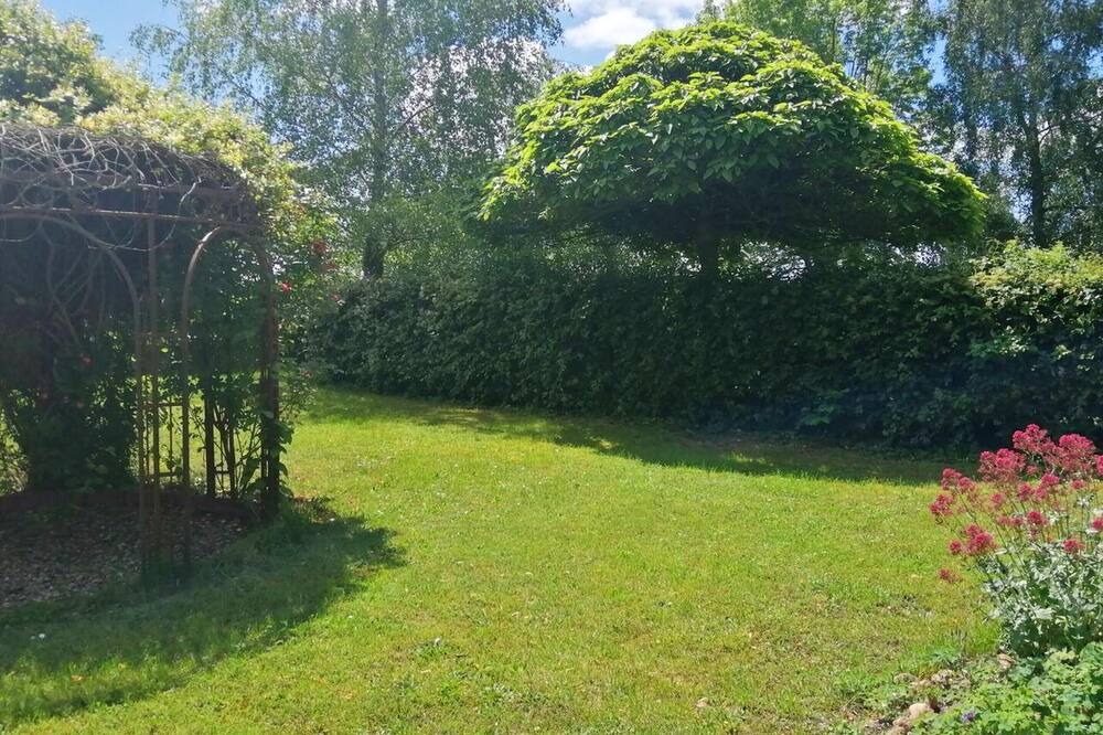Photo of Outdoor in Avrilly