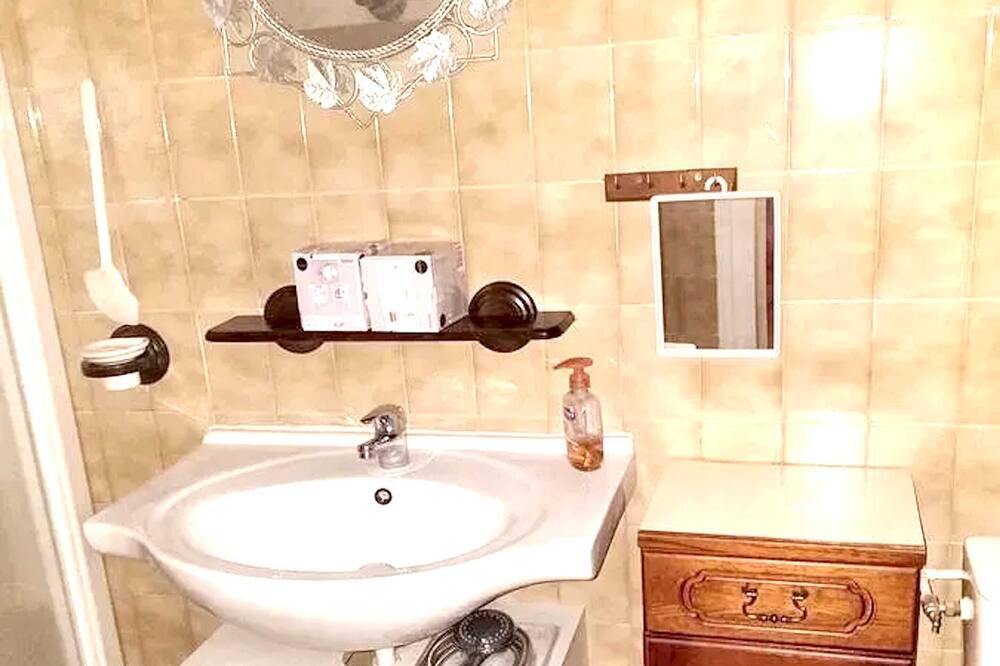 Photo of Bathroom in Pousseaux