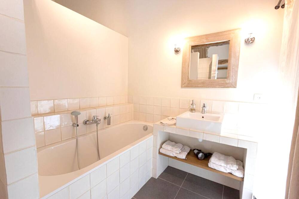 Photo of Bathroom in Cons-la-Grandville