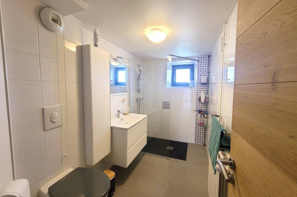 Photo of Bathroom in Villers-les-Nancy