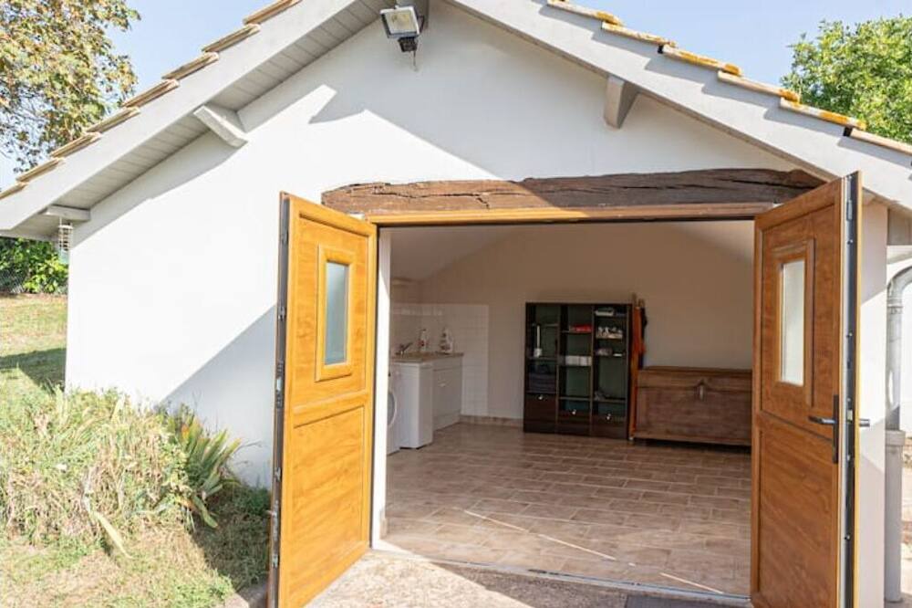 Photo of Outdoor in Saint-Loup-Geanges