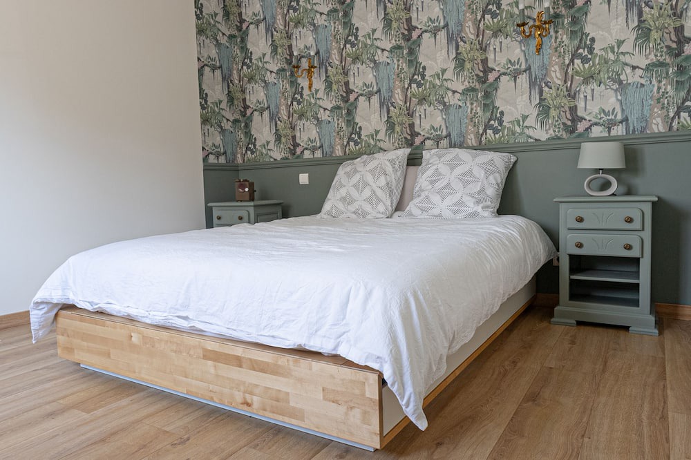 Photo of Bedroom in Saint-Loup-Geanges