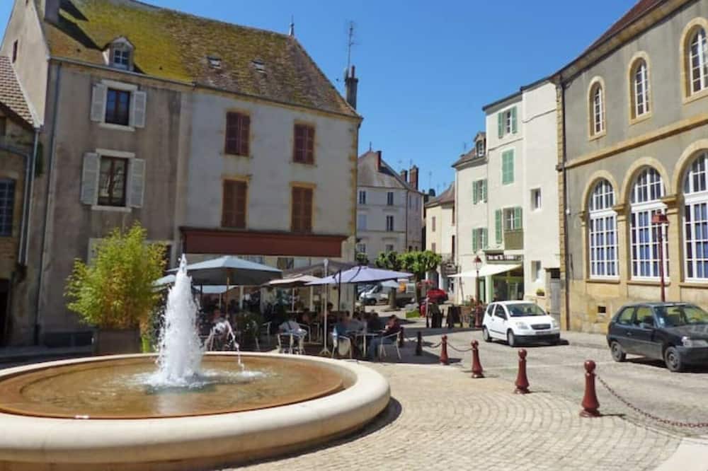 Photo of Outdoor in Charolles