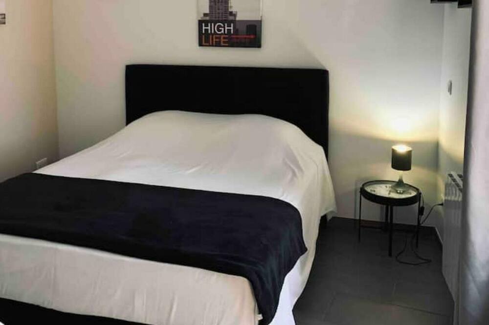 Photo of Bedroom in Charolles