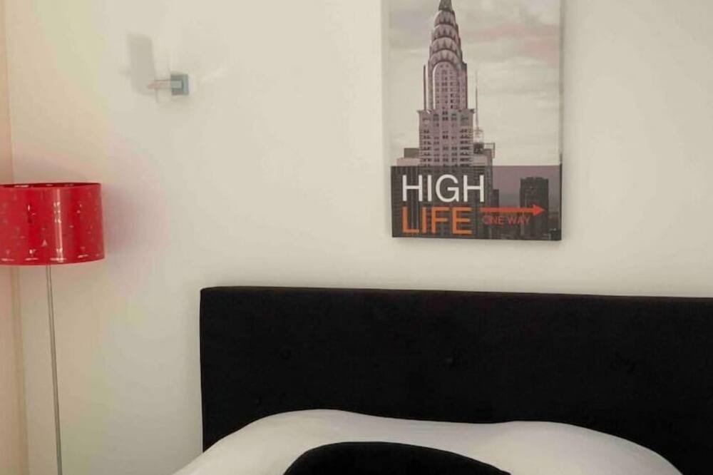 Photo of Bedroom in Charolles