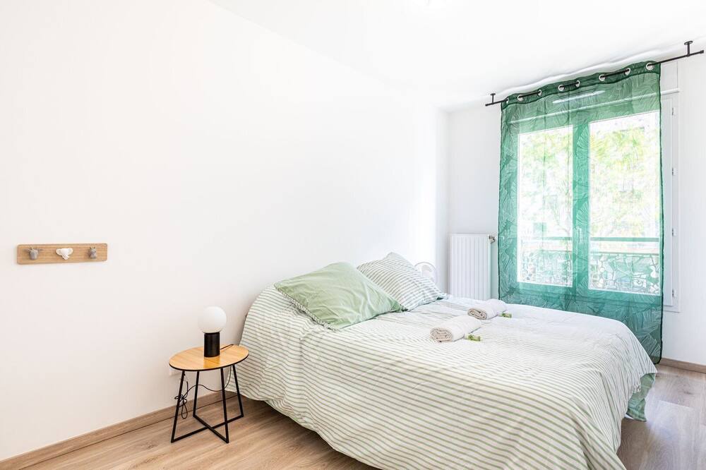 Photo of Bedroom in Chatillon