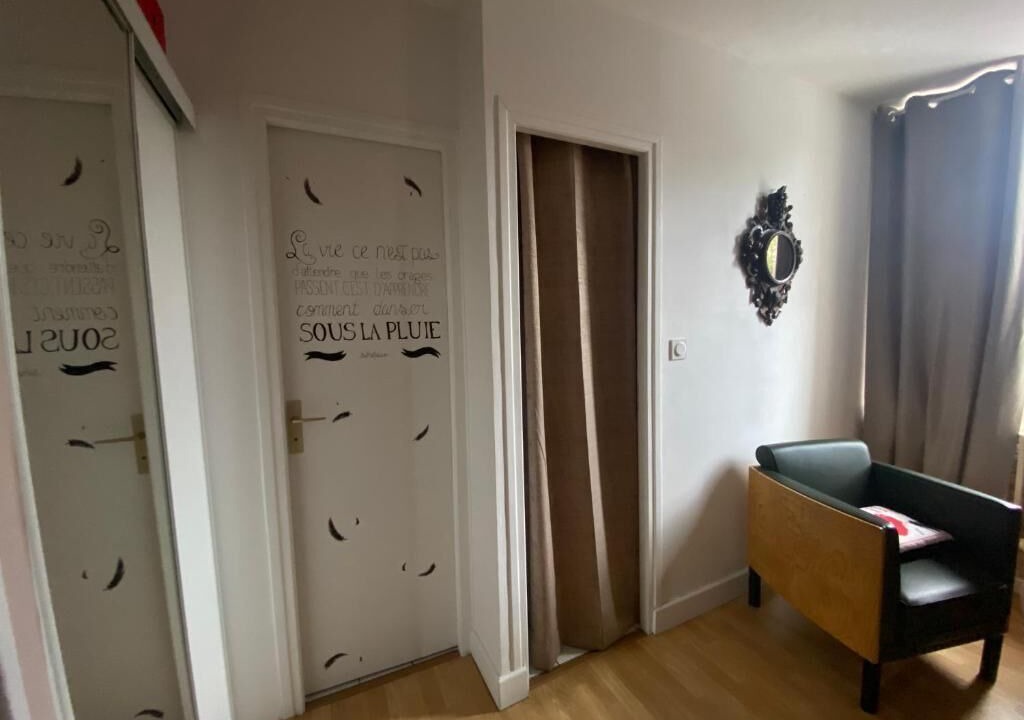 Photo of Bedroom in Gueugnon