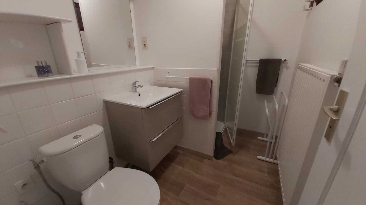 Photo of Bathroom in Aze
