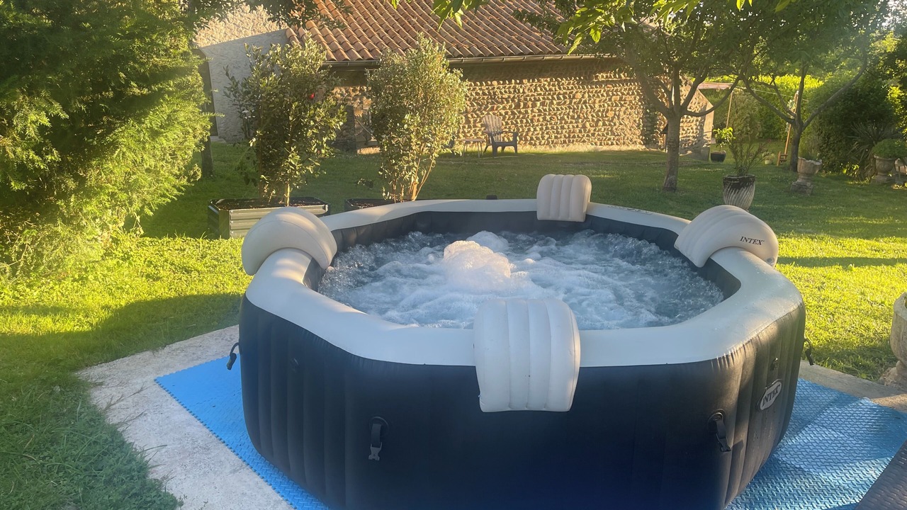 Photo of Outdoor in Saint-Laurent-d'Onay