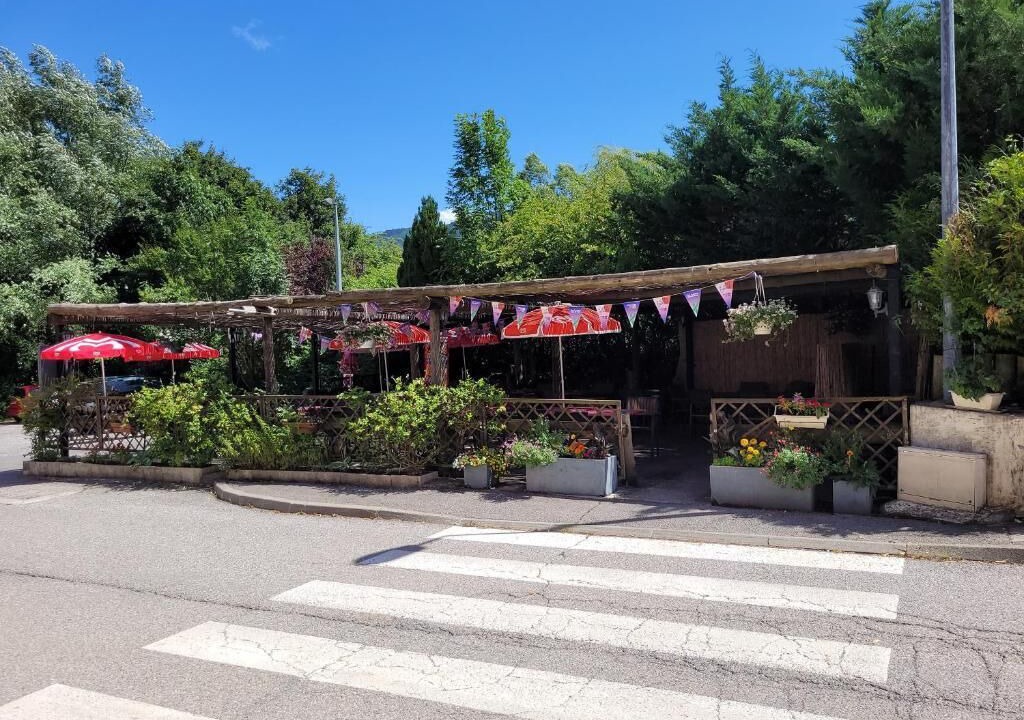 Photo of Outdoor in Les Omergues