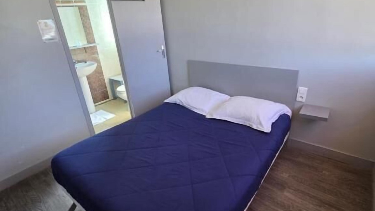 Photo of Bedroom in Decize