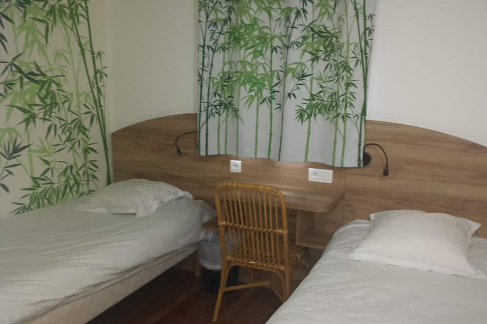 Photo of Bedroom in Fleury-Merogis