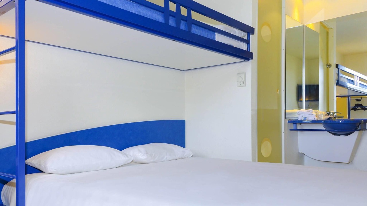 Photo of Bedroom in Varennes-Vauzelles