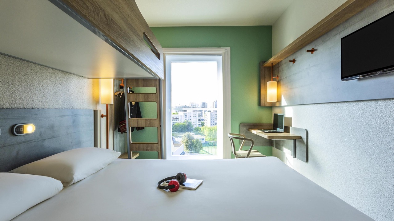 Photo of Bedroom in Le Kremlin-Bicetre