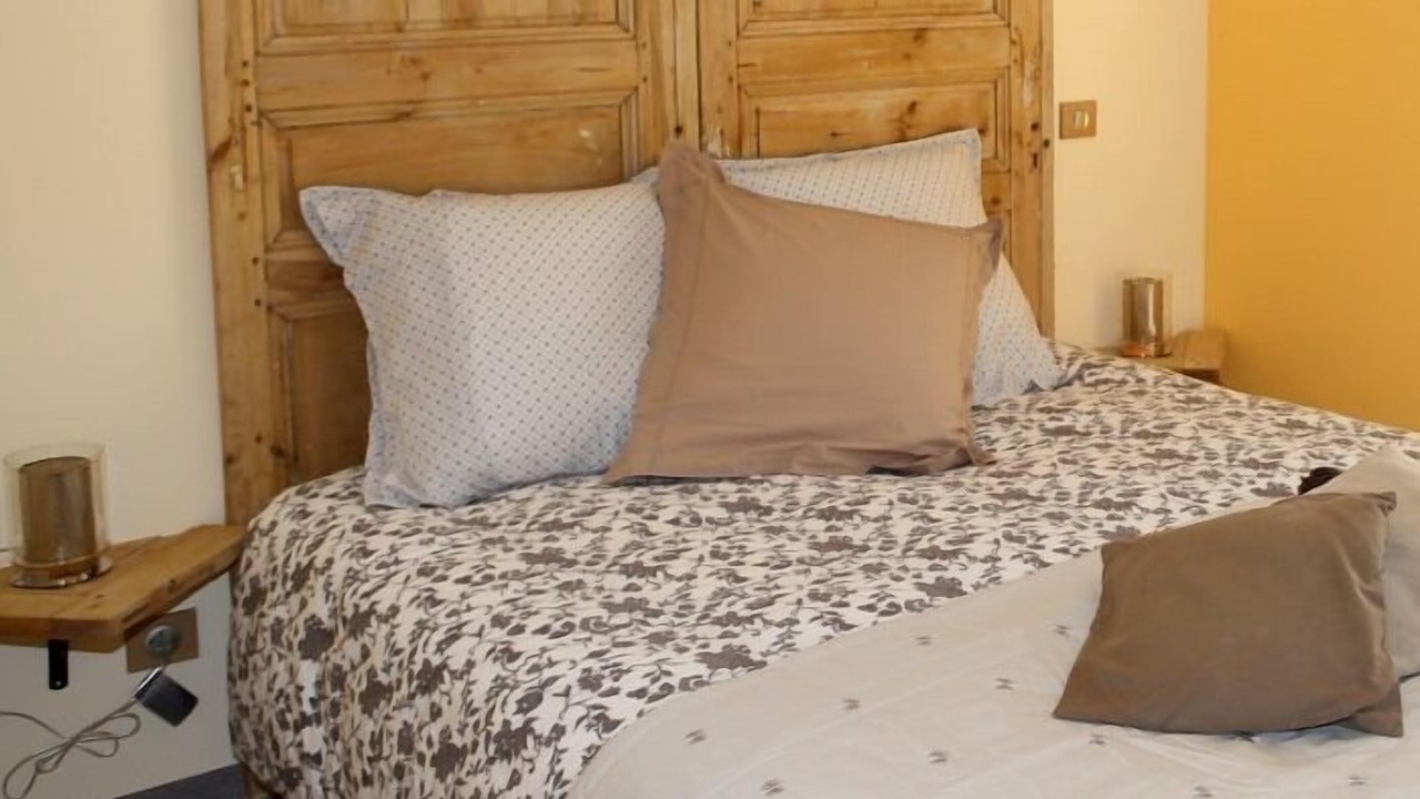 Photo of Bedroom in Saint-Laurent-de-Chamousset