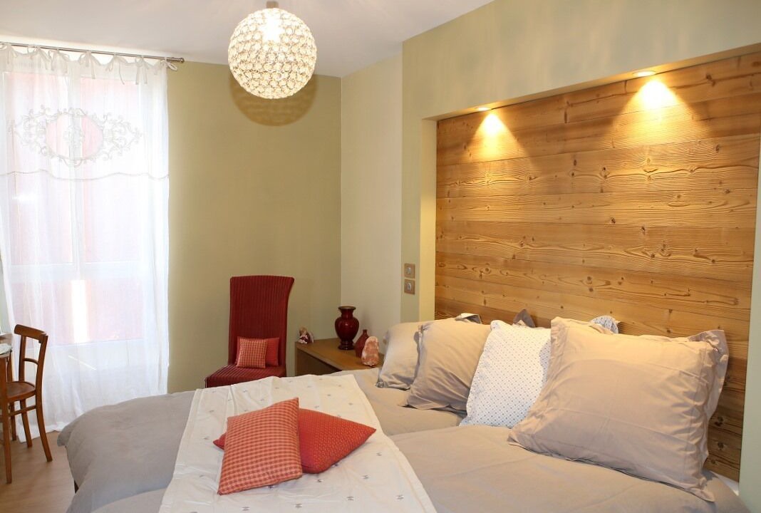 Photo of Bedroom in Saint-Laurent-de-Chamousset