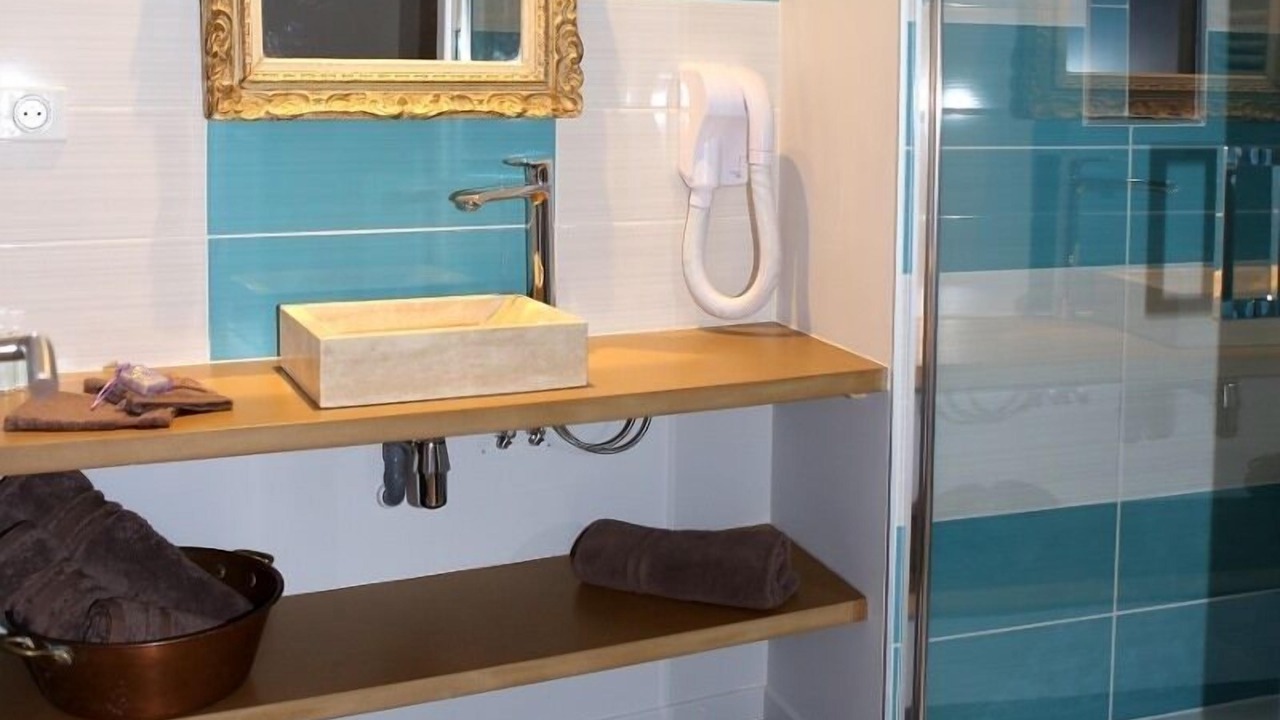 Photo of Bathroom in Saint-Laurent-de-Chamousset